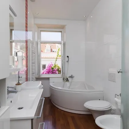 Van Gogh Lägenhet *