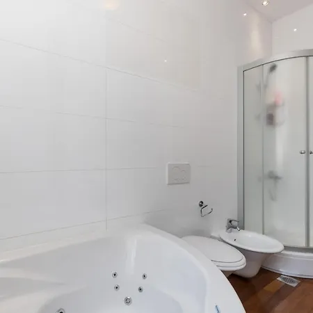 Apartman Van Gogh